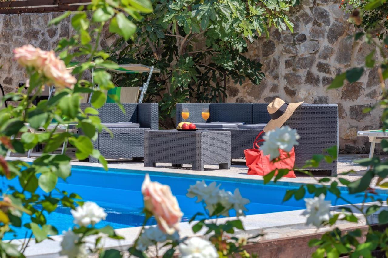 Apartments My Przno Sveti Stefan Εξωτερικό φωτογραφία