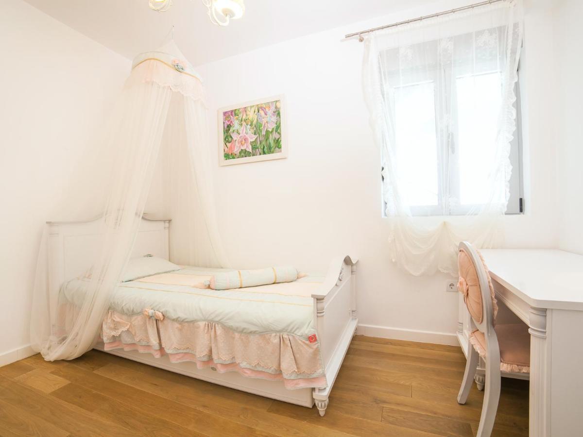 Apartments My Przno Sveti Stefan Εξωτερικό φωτογραφία